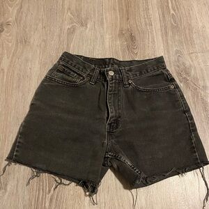 Classic Black Vintage Levi’s Denim Shorts